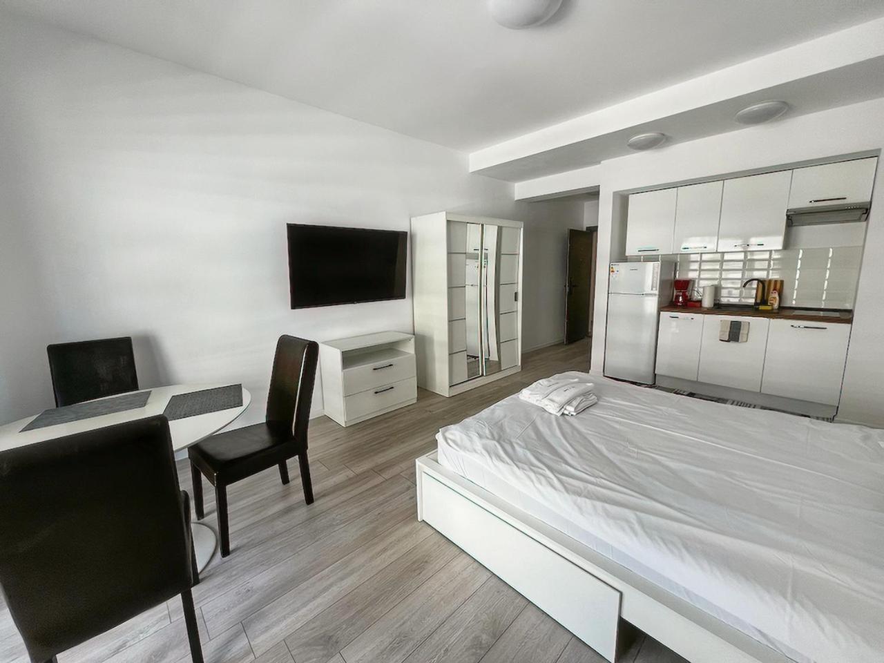 Black Sea Booking - Helsinki Mamaia Εξωτερικό φωτογραφία